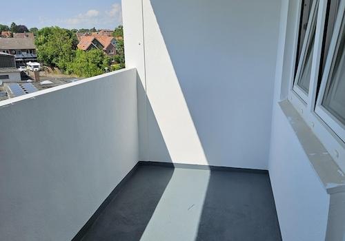 sonniger Balkon 