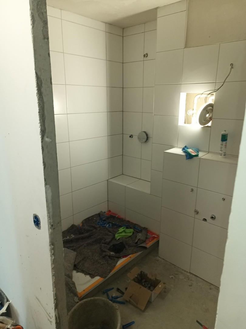 Bad Dusche