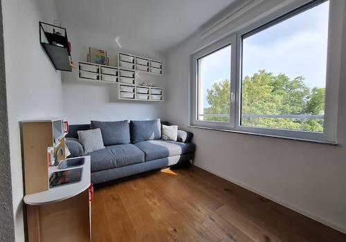 Büro/Kinderzimmer