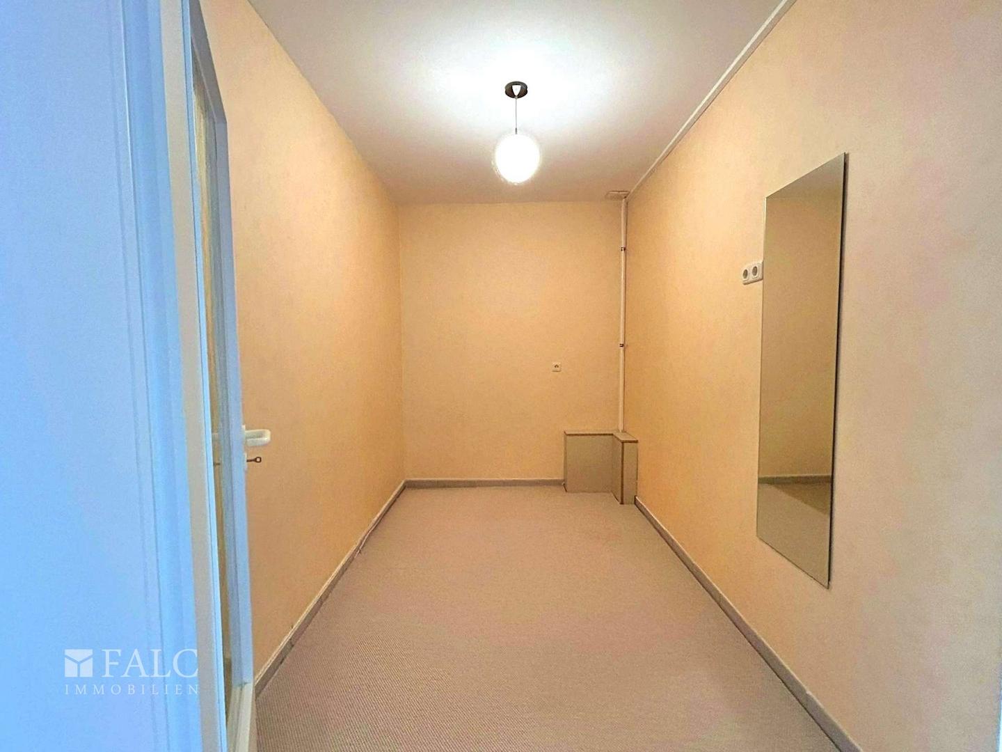 Zimmer/ HWR  EG