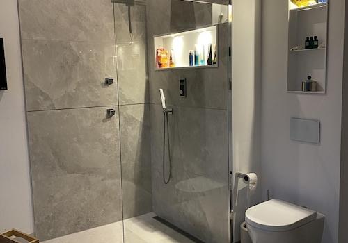 Bad_Dusche_WC_1.OG
