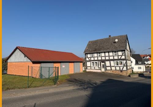 Straßenansicht
