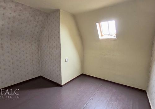 Dachkammer 