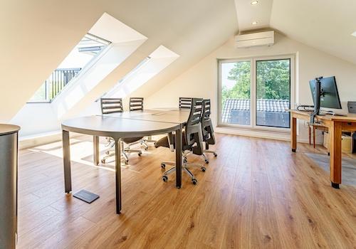 Büro, Dachgeschoss