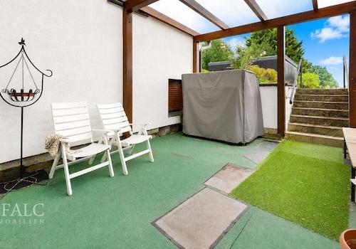 Terrasse KG