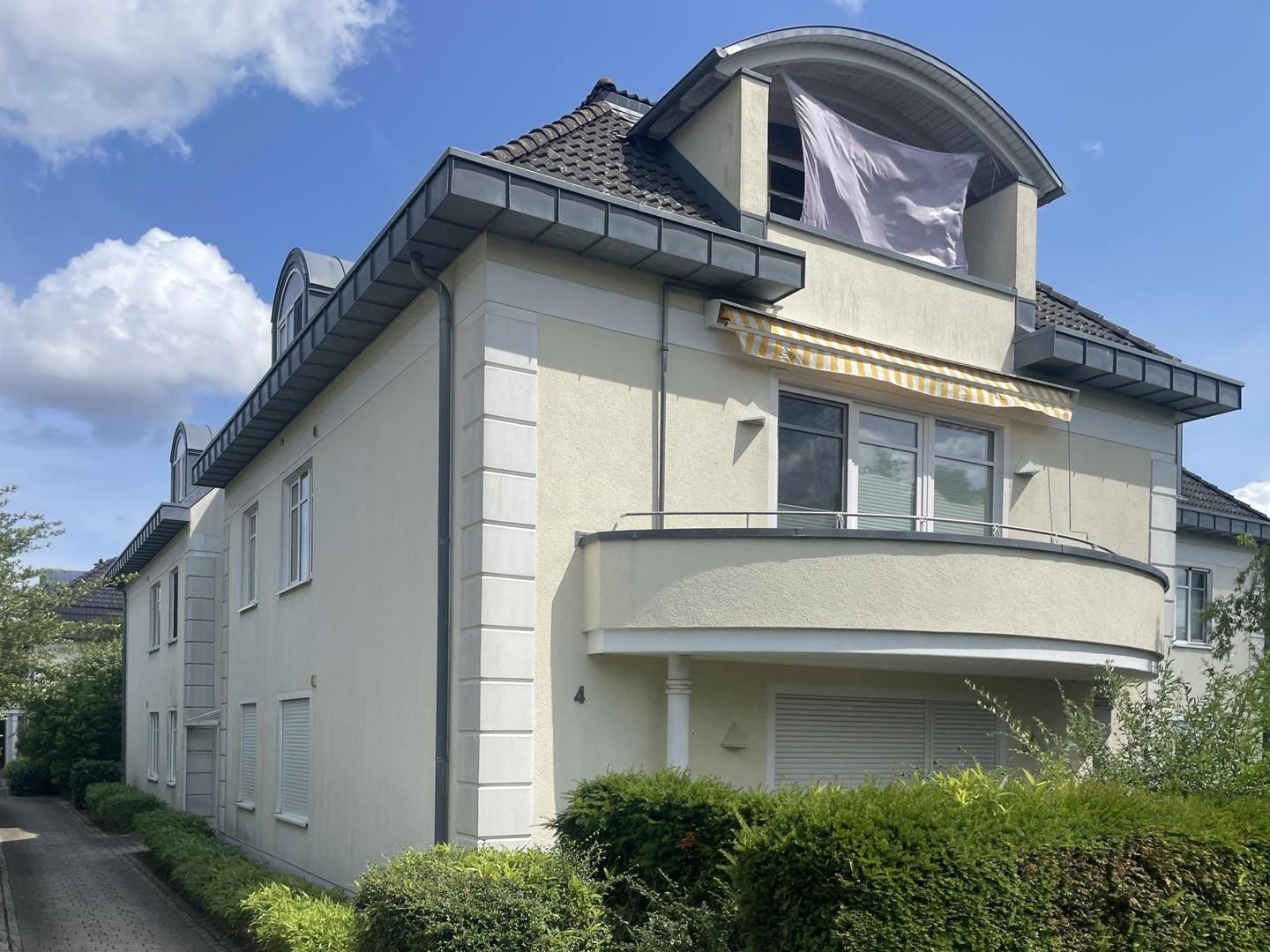 Neue Dorfstr. 4