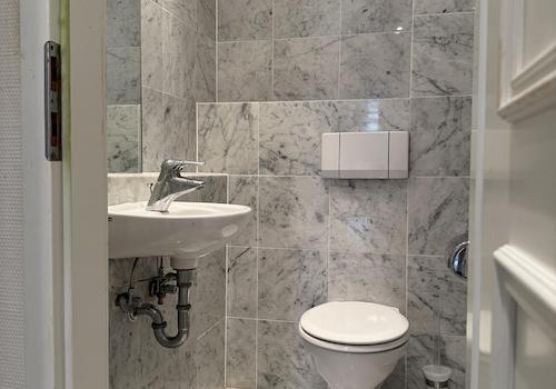 Gäste WC 1. OG