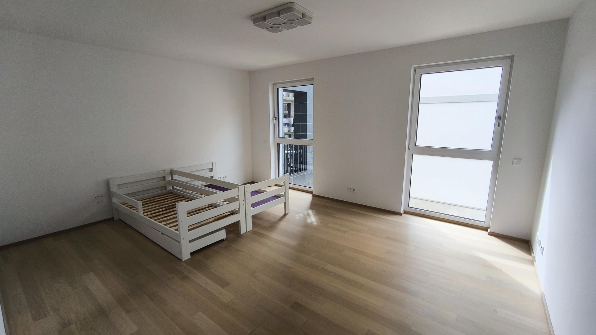 Kinderzimmer / Büro