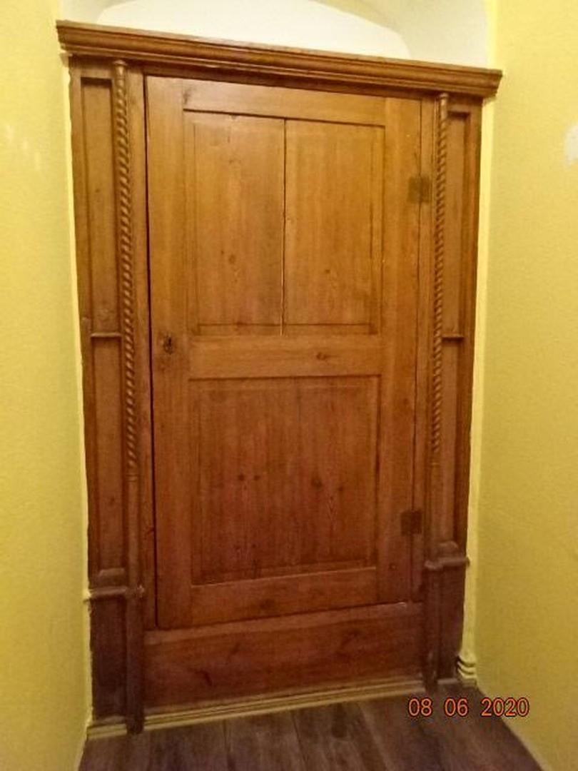Einbauschrank im Vorratsraum