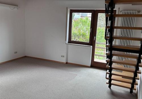 Schlafzimmer gr OG Sambatreppe