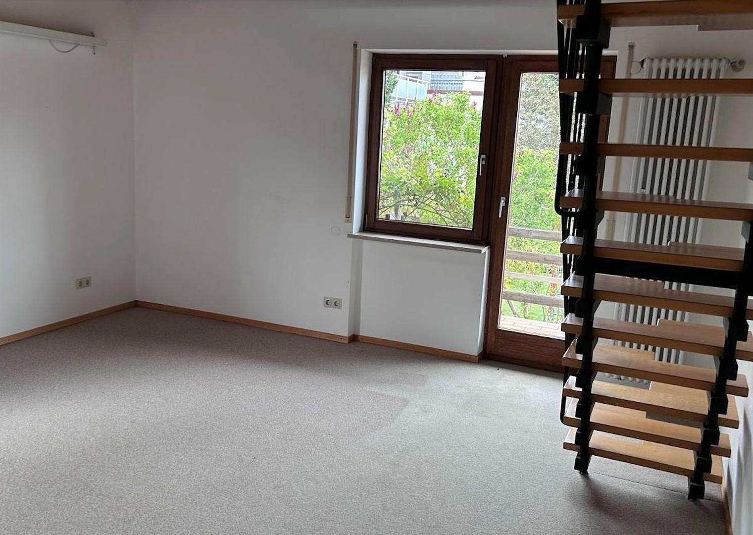 Schlafzimmer gr OG Sambatreppe