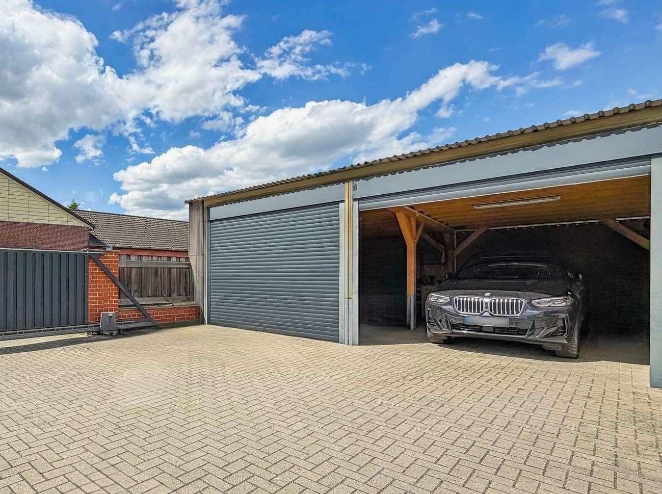 Doppelgarage