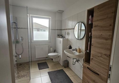 Bad mit Dusche