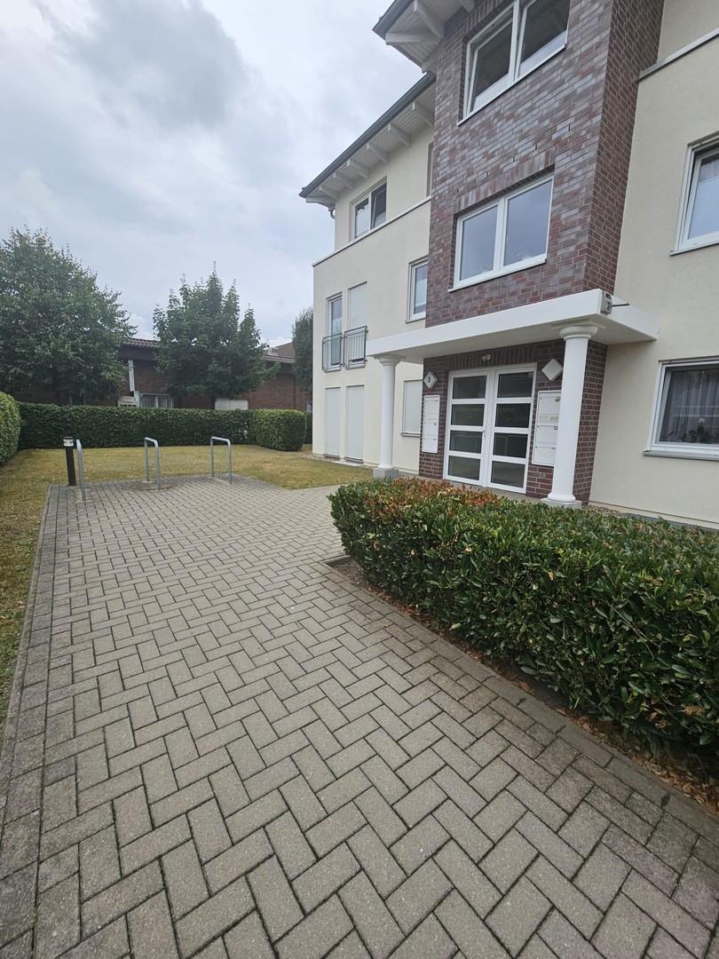 Vorderansicht des Hauses