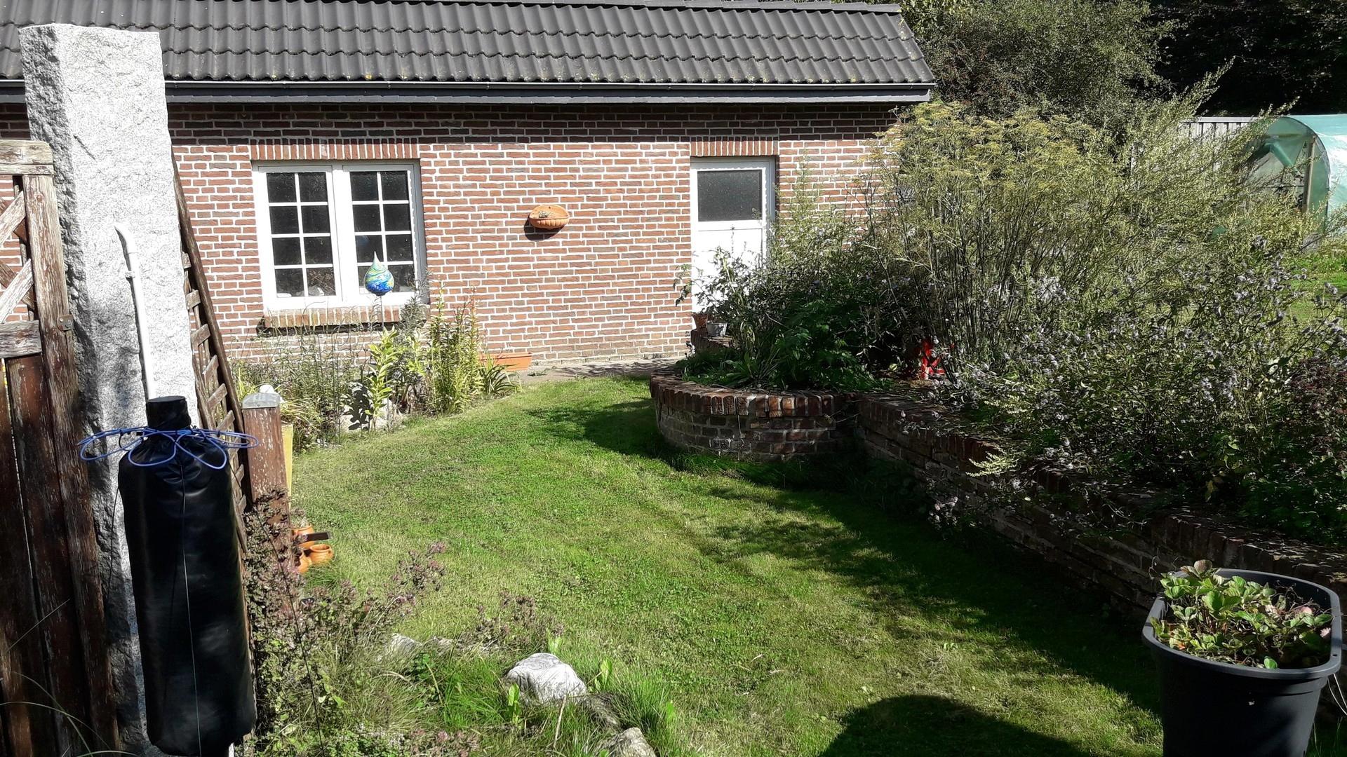 Garten und Garage