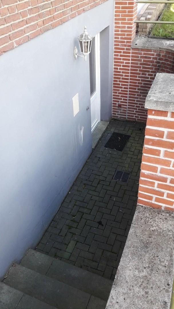 Eingang Kellerwohnung