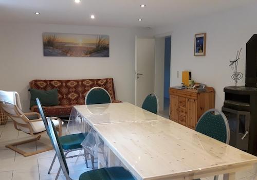 Wohnzimmer Tiefparterre