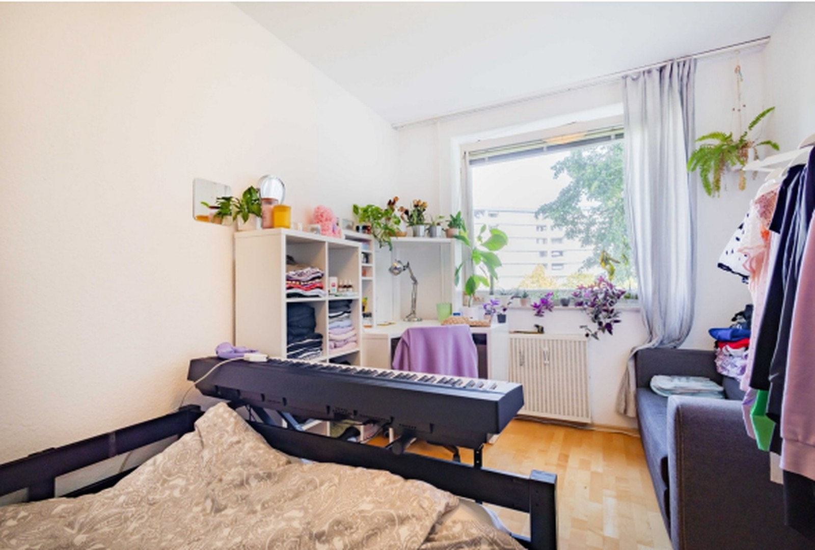 Zimmer 4 vor Renovierung_4