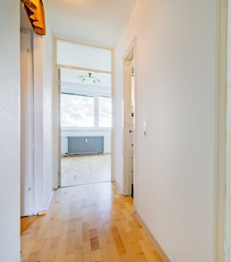 Blick in Zimmer 3 von Flur