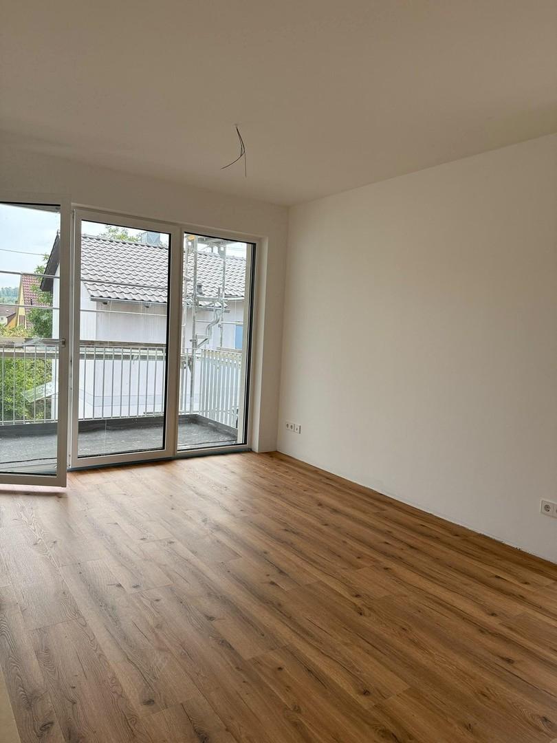 Wohnimmer Richtung Balkon