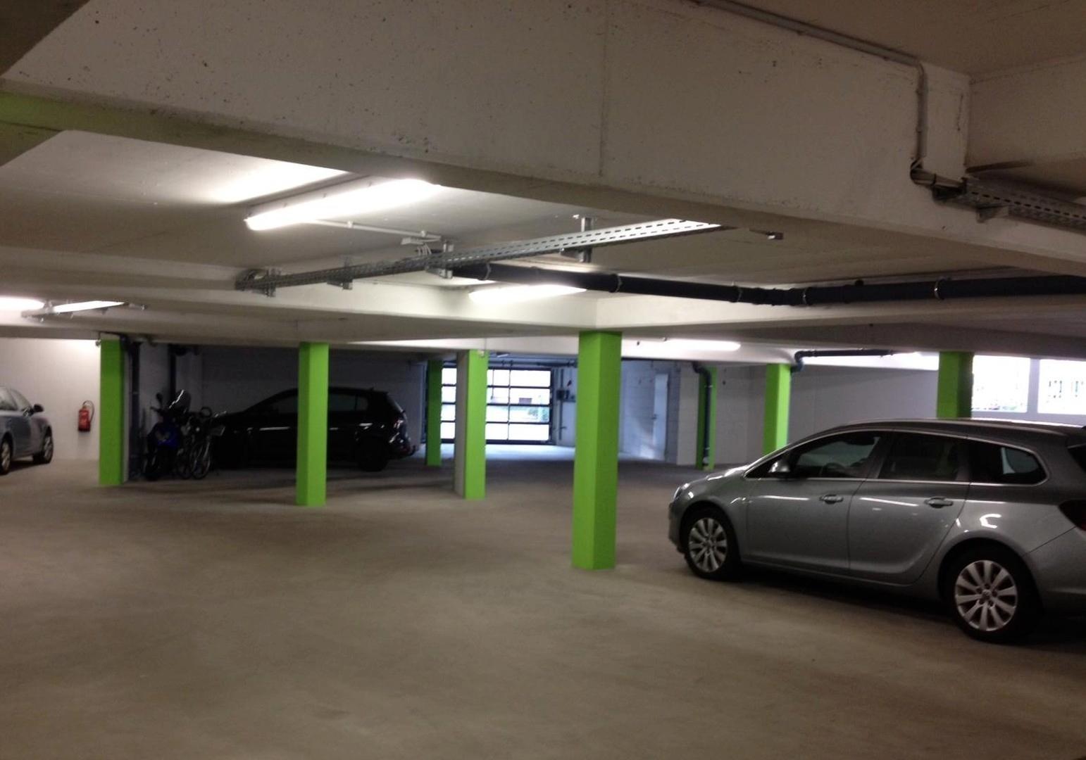 Tiefgarage 1