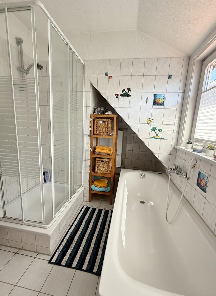 mit separater Dusche