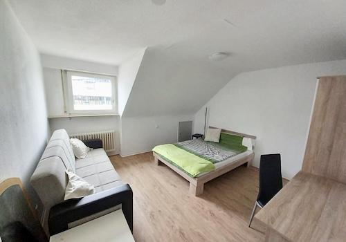 Zimmer 3 mit Möblierung