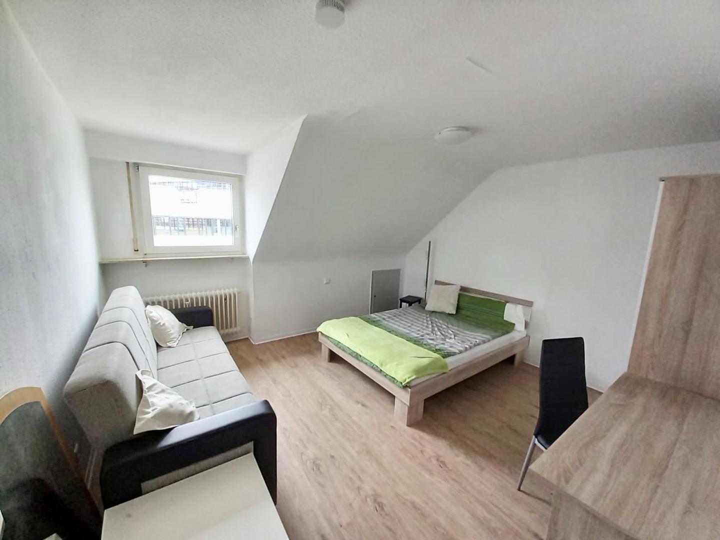 Zimmer 3 mit Möblierung