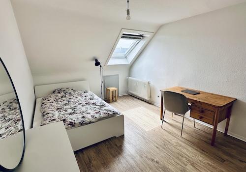 WG-Zimmer 2 möbliert