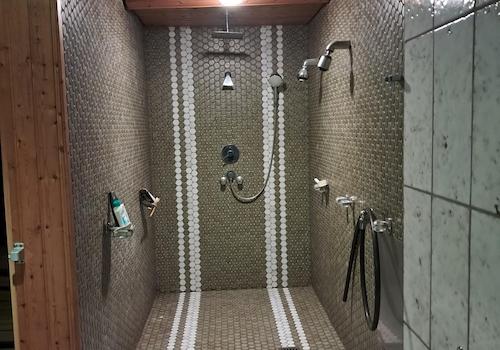 Dusche Sauna - Pool