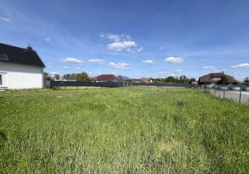 Grundstück hinter der Scheune