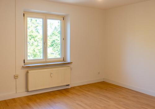 Gut geschnittene 2 ZKB