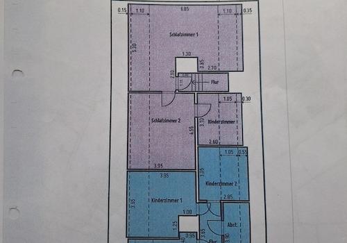 Grundriss lilafarbene Wohnung