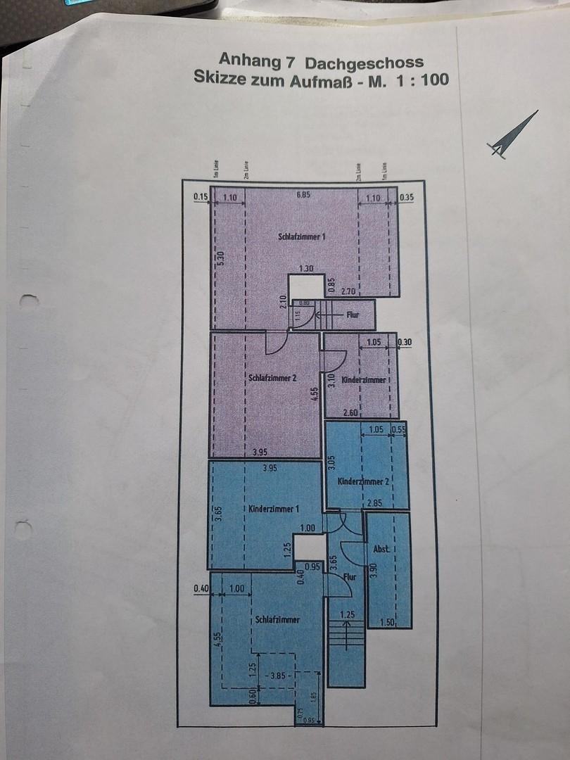 Grundriss lilafarbene Wohnung