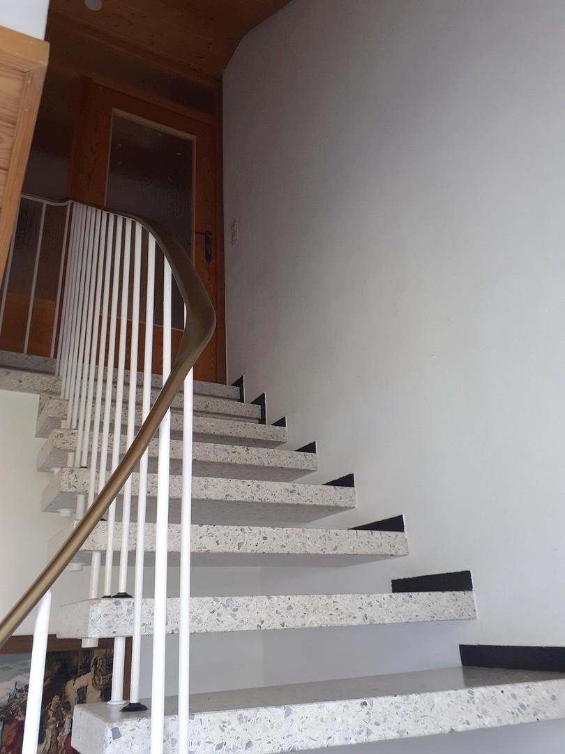Treppe zur Wohnung
