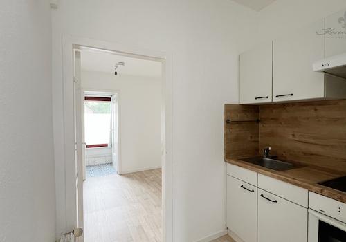 1. Zi. Whg. Küche-Durchgangszimmer