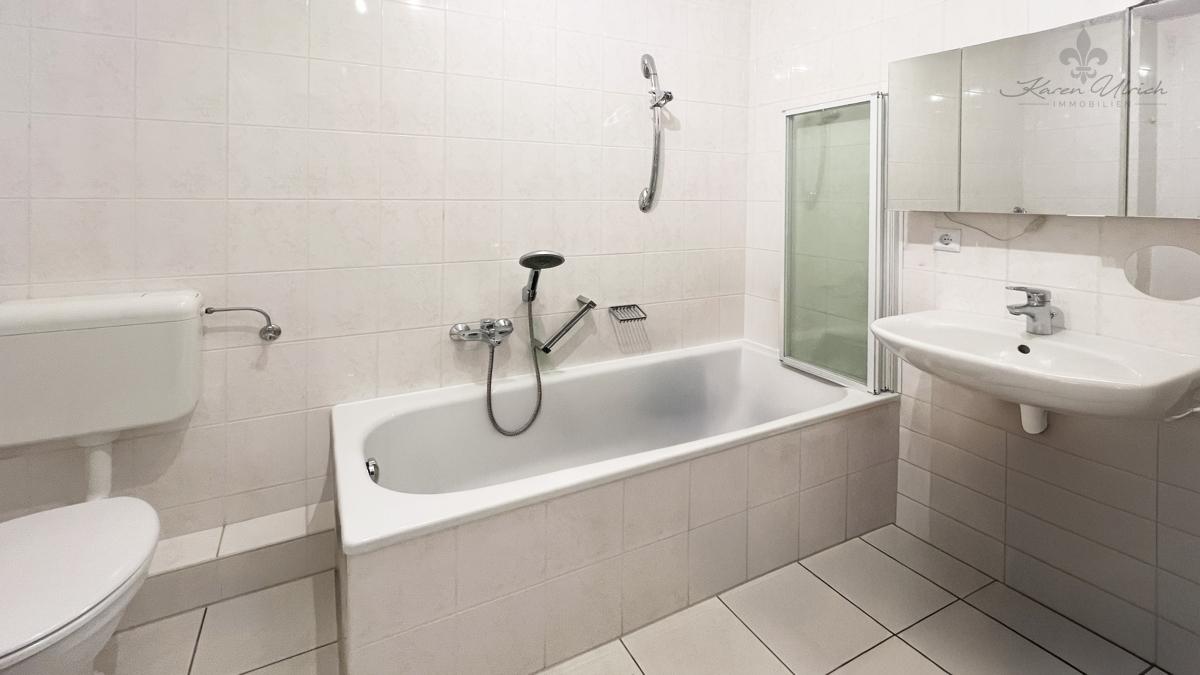Badezimmer 2