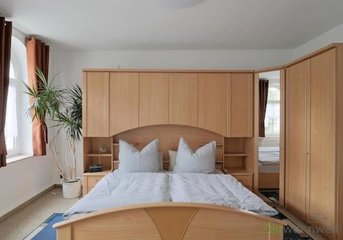 Blick ins Schlafzimmer