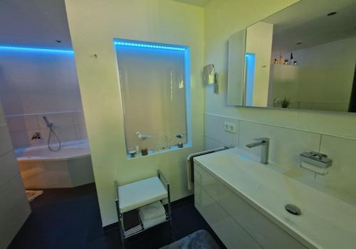 Wellness Badezimmer 1. OG
