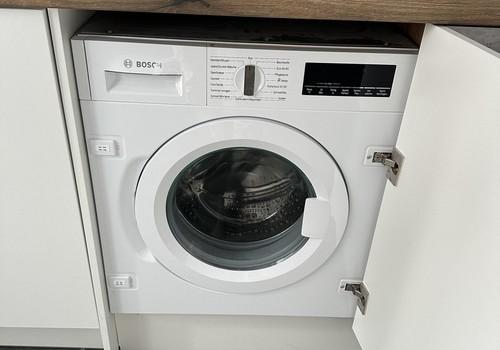 Waschmaschine in Einbauküche