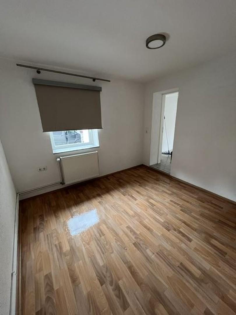 Schlafzimmer renoviert unten