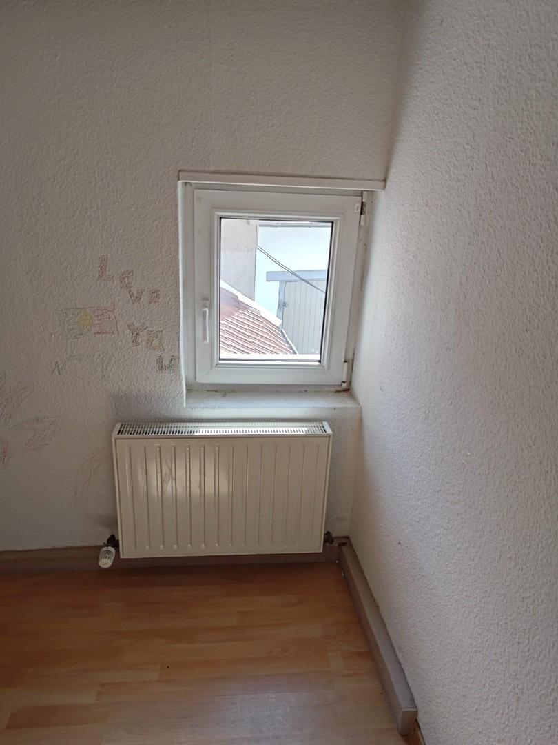 Oberge. renovierungsbedürftig