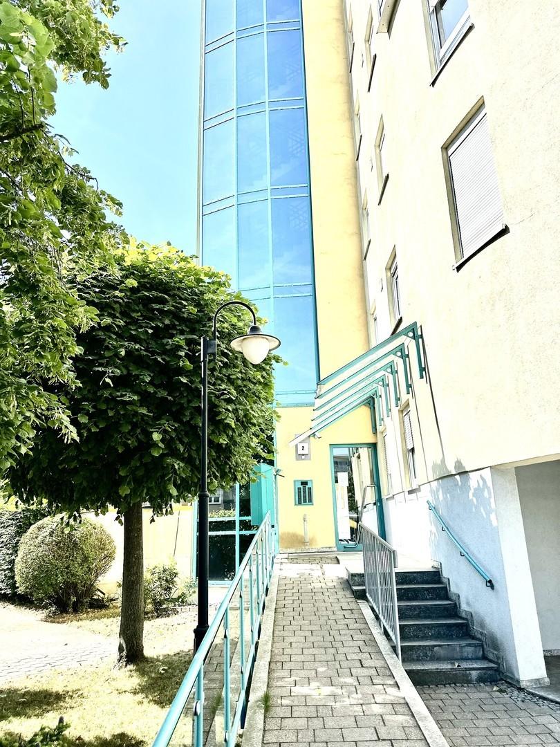 Hauszugang mit Rampe 