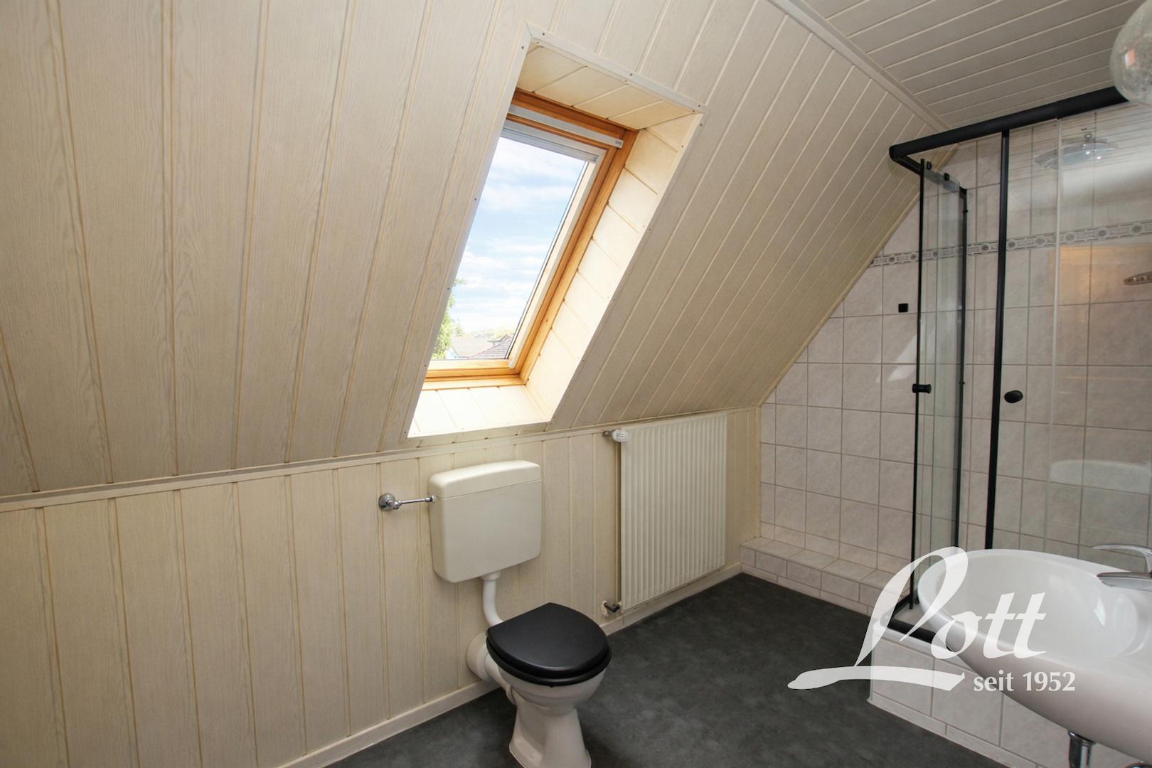 Badezimmer Dachgeschoss