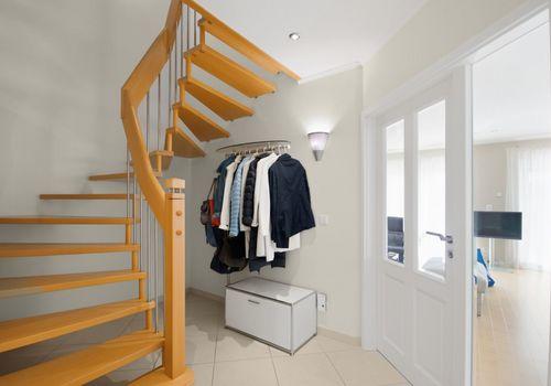 Garderobe im EG