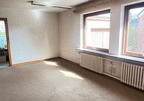 Büro EG