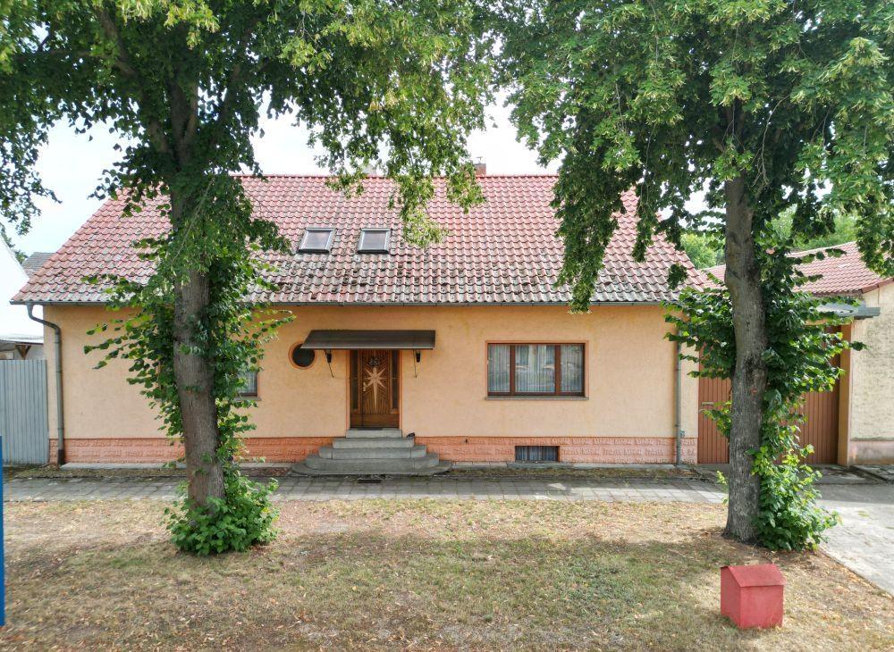 Straßenseite