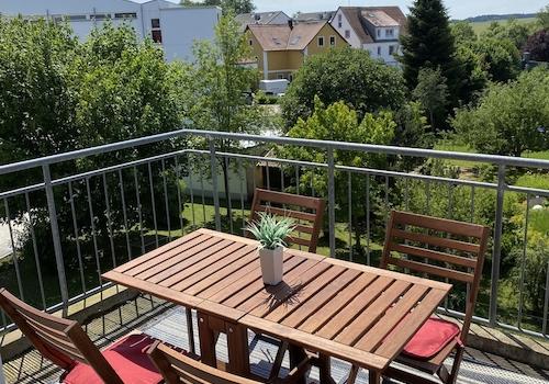 Balkon mit Blick ins Grüne