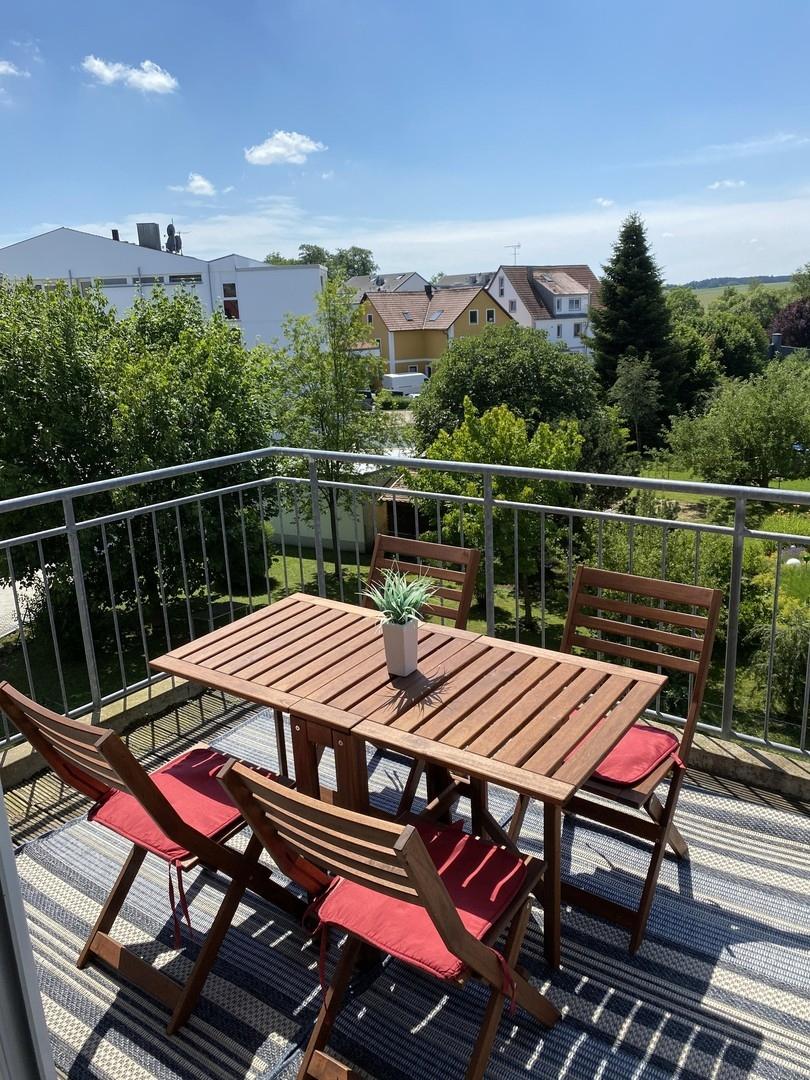 Balkon mit Blick ins Grüne