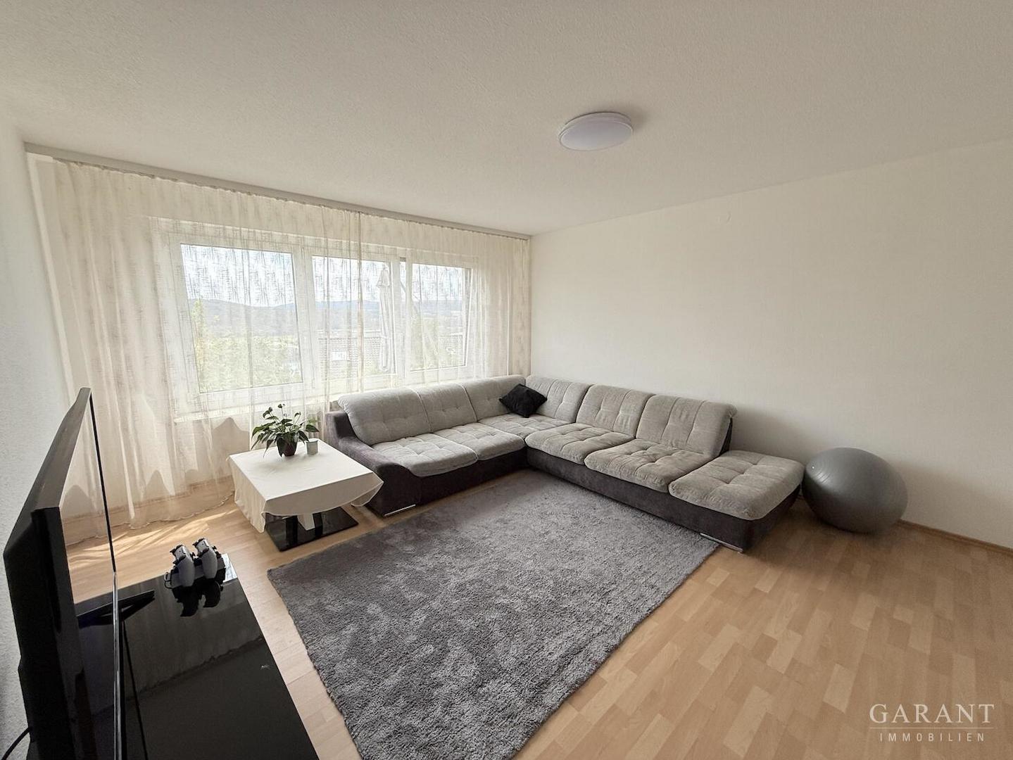 Wohnzimmer UG